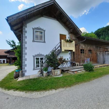 Bauernhof Kaspergut Vila Kirchberg bei Mattighofen Exterior foto