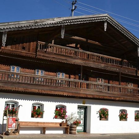 Bauernhof Kaspergut Vila Kirchberg bei Mattighofen Exterior foto